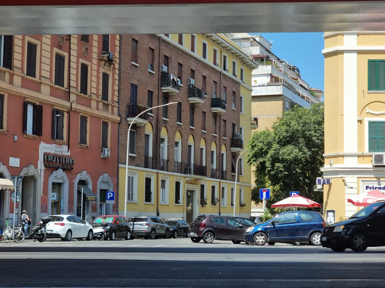 Capaca Srl Roma Centro Auto Roma Srl: a soli 10 minuti di metro dal Colosseo, tra ...