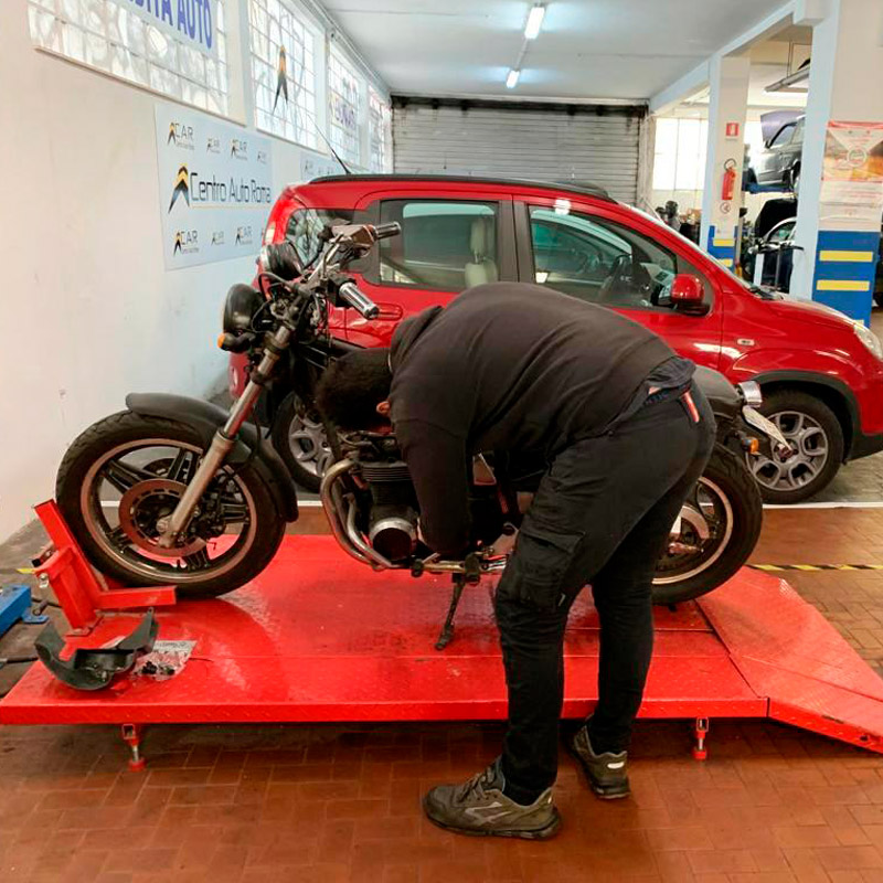 Riparazione Moto e Scooter